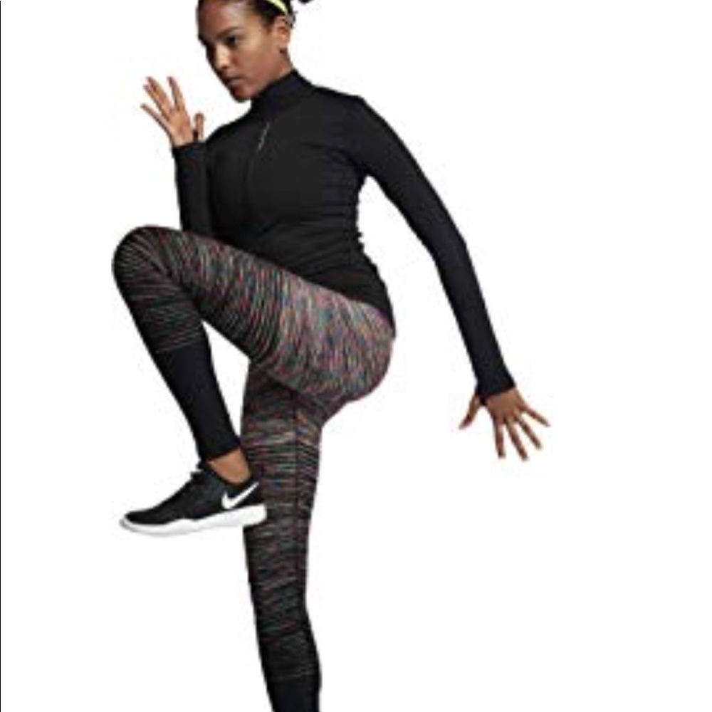 Nike hyperwarm multi-color legging